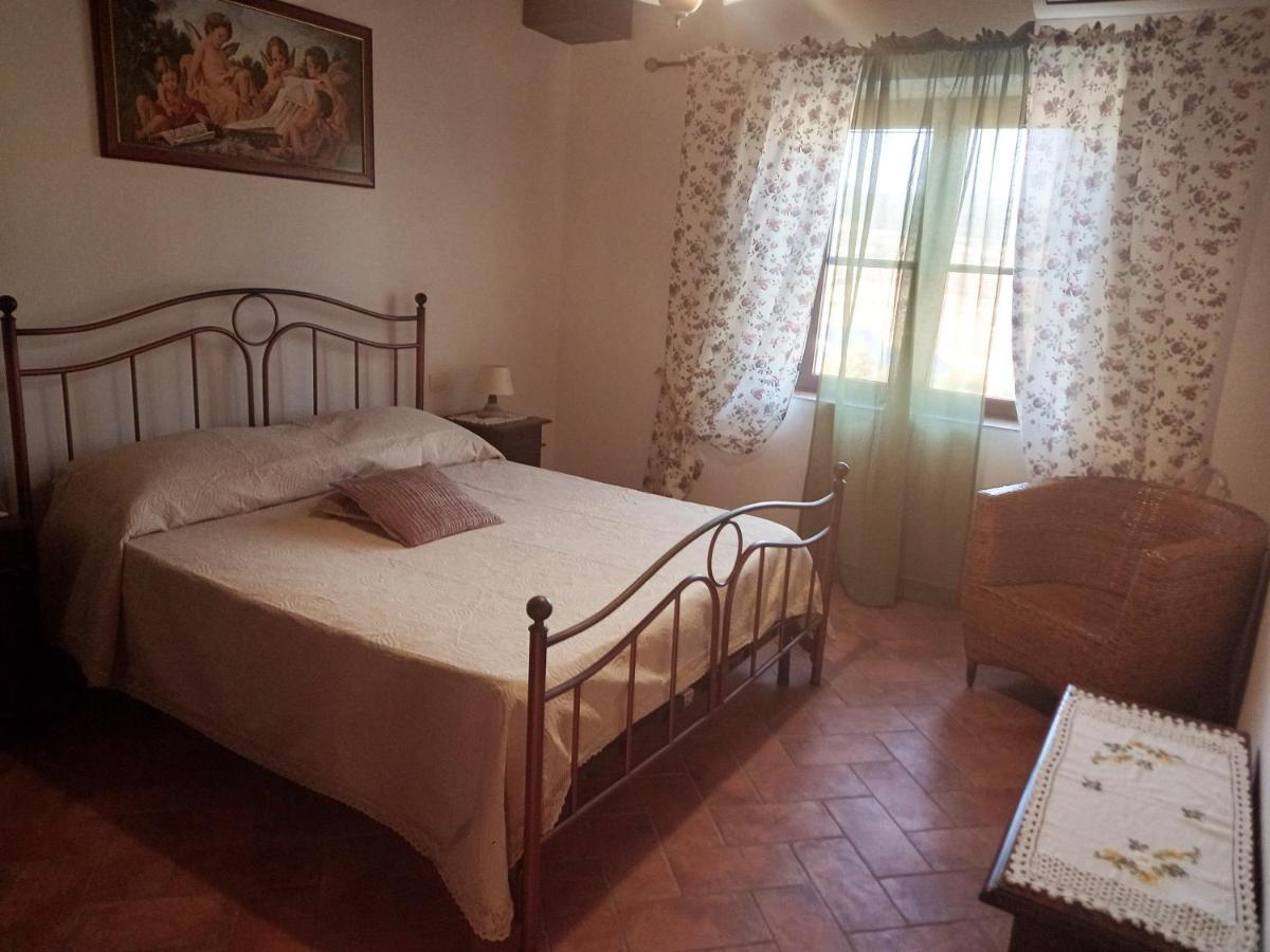 סטורניה Agriturismo La Casina מראה חיצוני תמונה