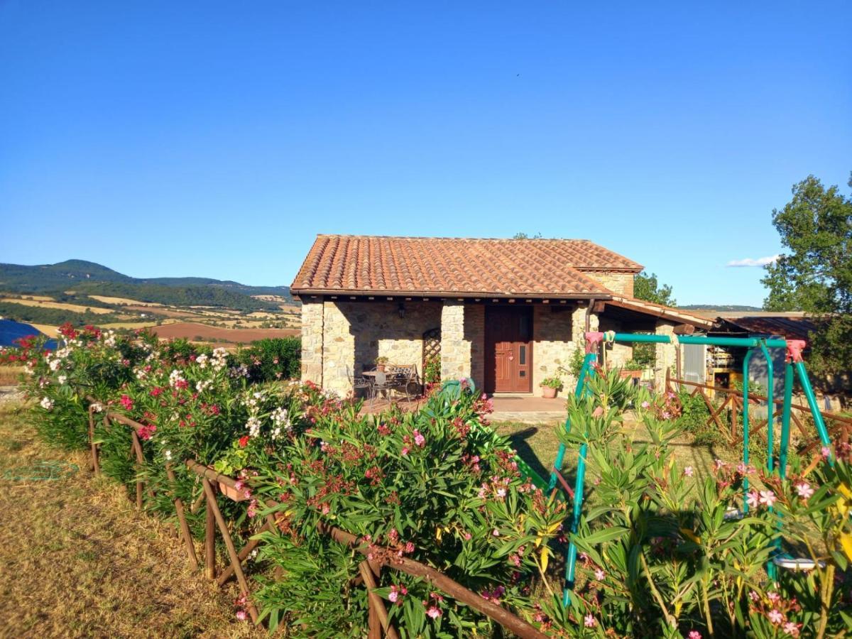 סטורניה Agriturismo La Casina מראה חיצוני תמונה